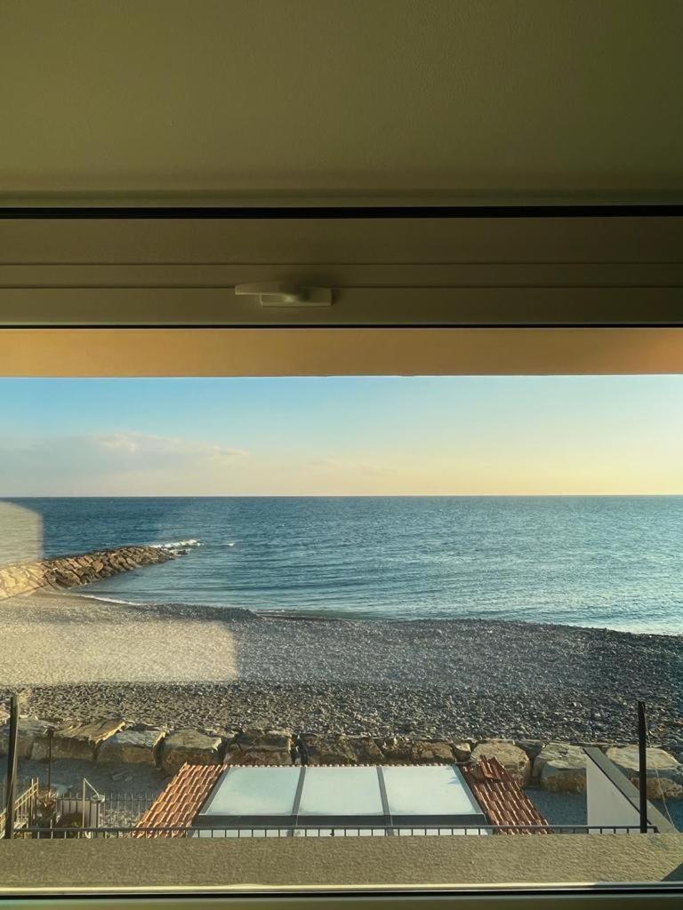Chery Holiday Home Riva Ligure Zimmer foto